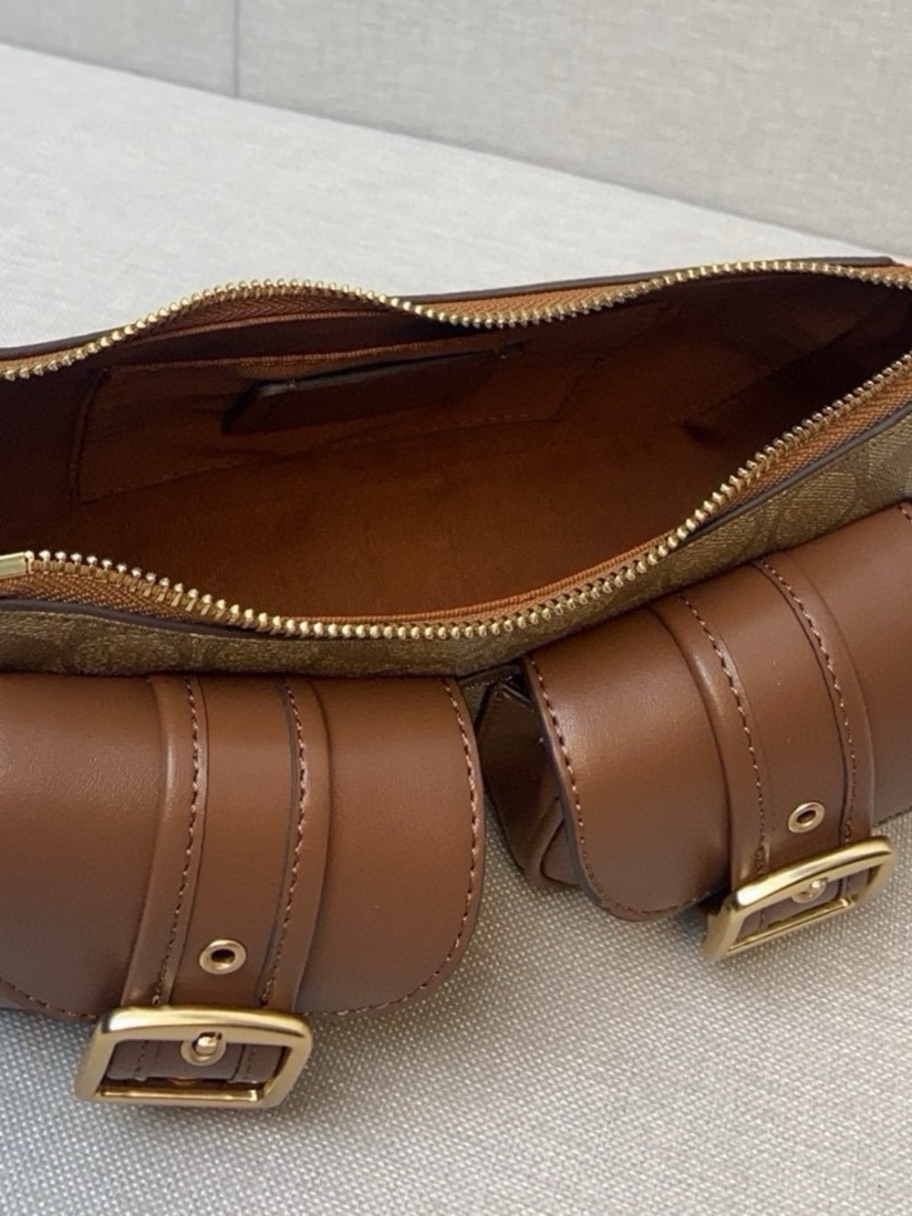 Coach Brown Canvas & Leather Shoulder Bag with Front Buckle Pockets - Picture 7 of 9